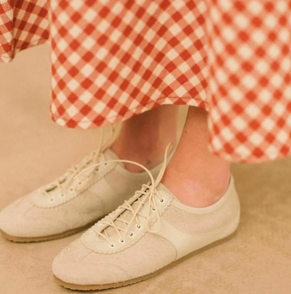 Nejmódnější boty podzimu 2025. Zde jsou modely, které dodají charakter i tomu nejjednoduššímu outfitu.