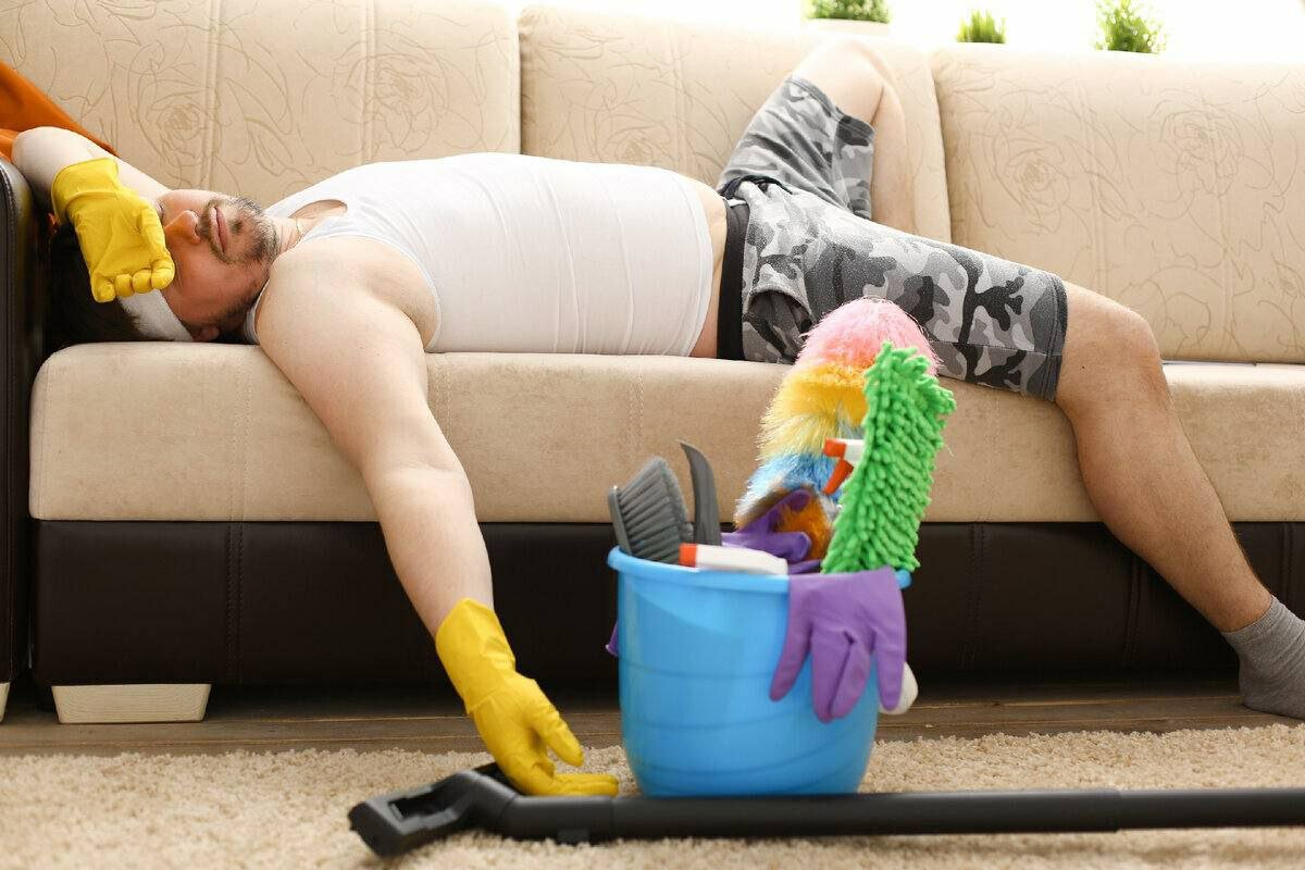 Téměř polovina lidí se vyhýbá pozvání hostů do domu kvůli otázkám čistoty, podle průzkumu