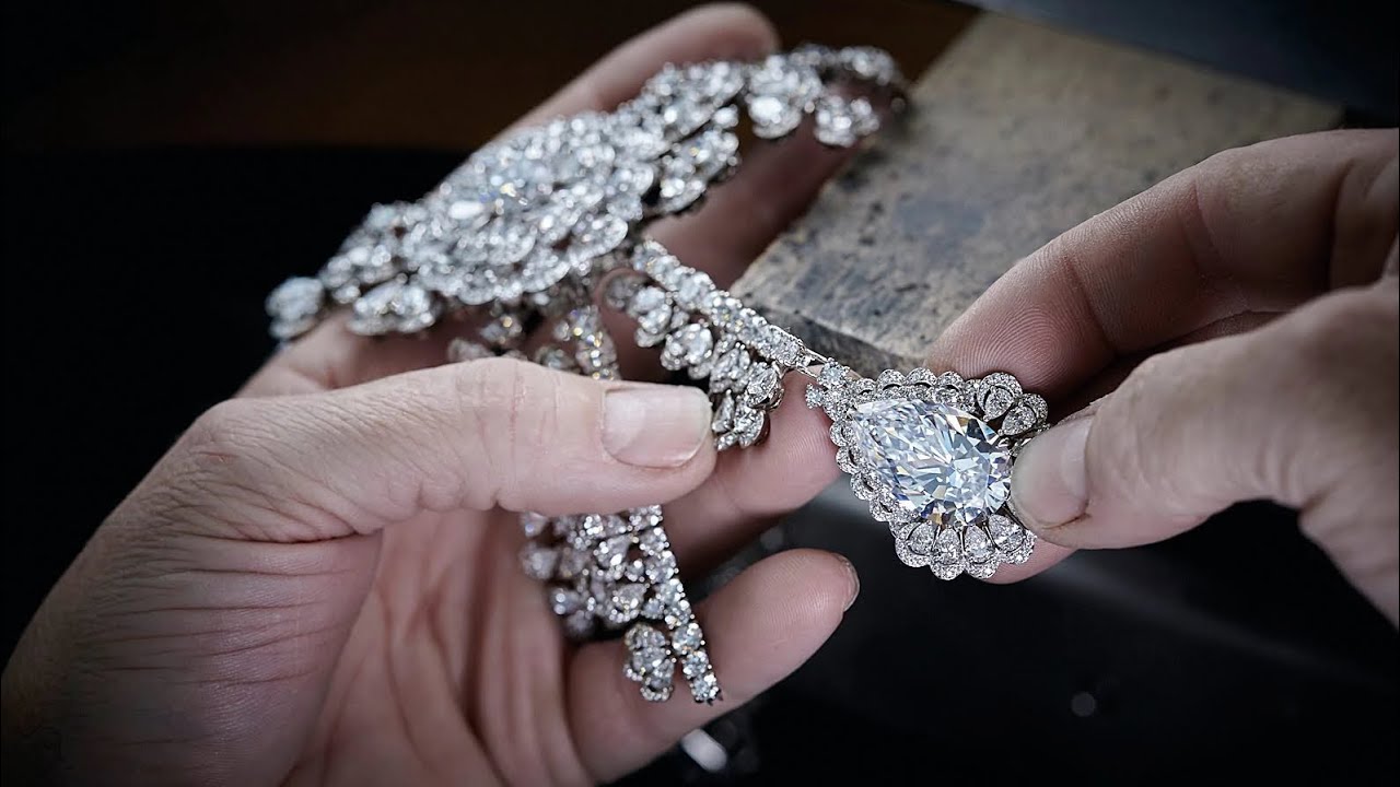 Syntetické diamanty: technologický vývoj šperků