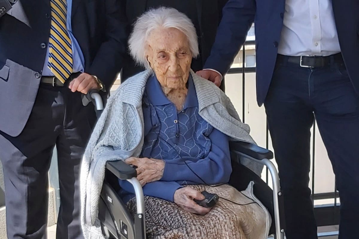 Genetický tajemství „superdlouhověké“ Marie Branyas: privilegovaná DNA, mladý mikrobiom a biologický věk o 23 let mladší