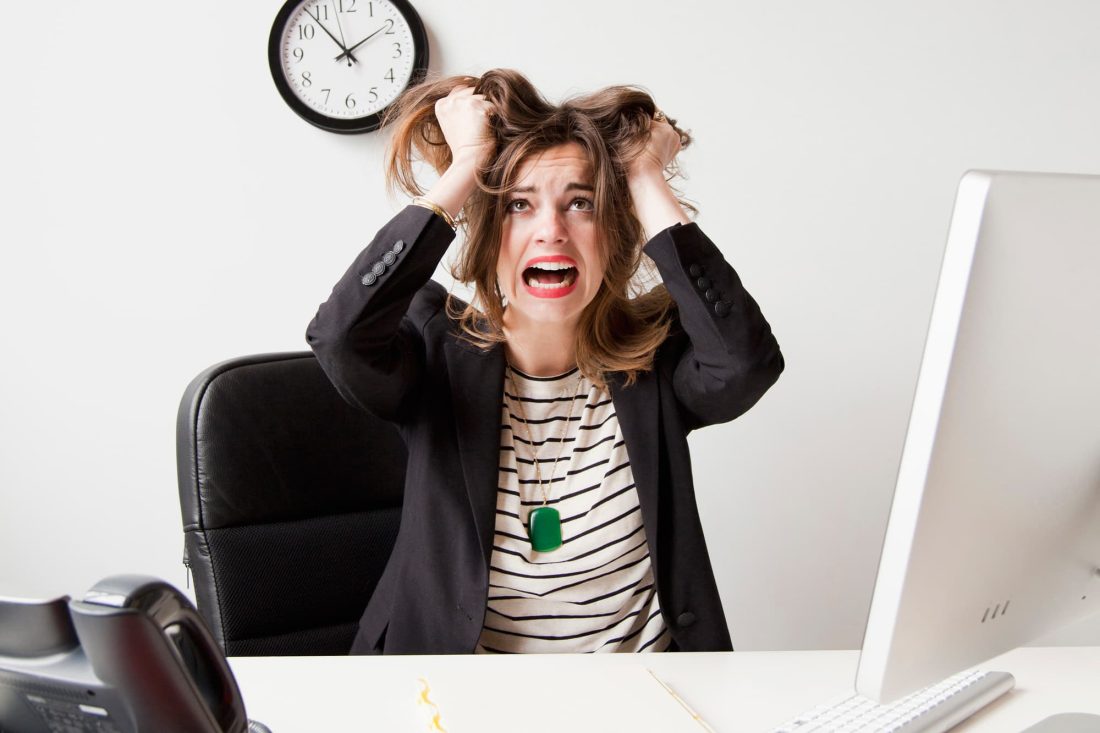 Multitasking: zvyk, který slibuje produktivitu, ale ohrožuje vaše duševní zdraví