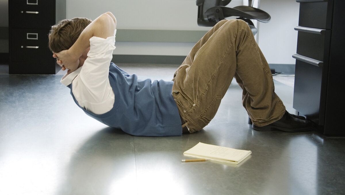 Důležitost pohybu v práci, aby se člověk nestal „sochou“ před počítačem