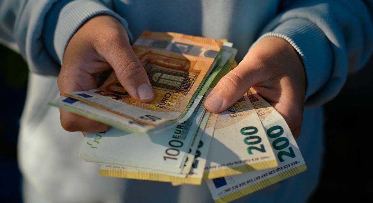 Důvod, proč se do bot vkládá bobkový list: mocný rituál feng-šuej