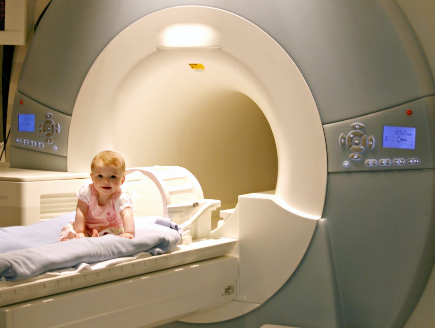 Nejvyšší soud zvýšil odškodné za neurologické poškození způsobené dítěti během magnetické rezonance v klinice ve Valladolidu na 1,2 milionu eur