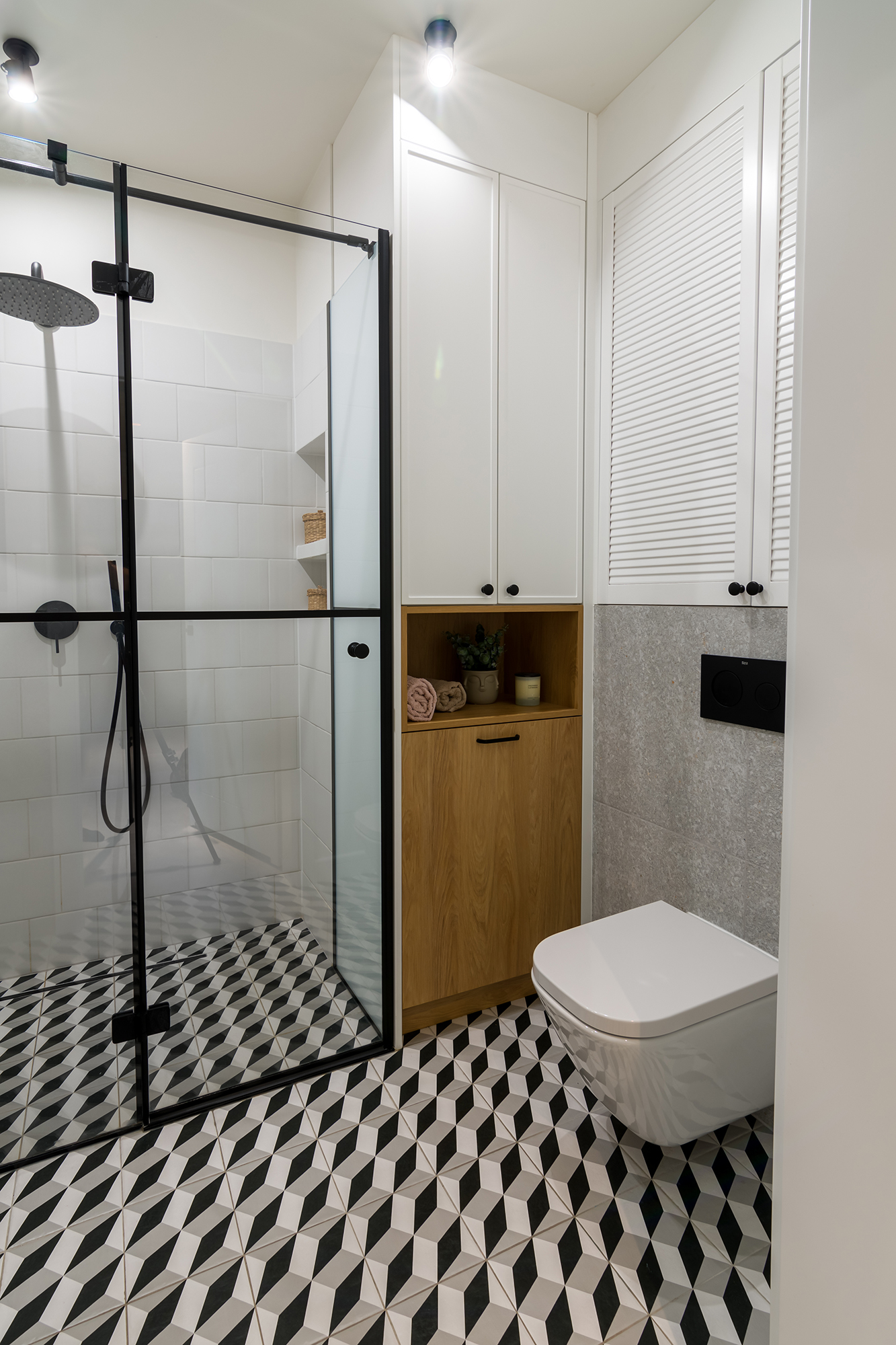 Sprchové kouty jsou minulostí. Takto se nyní zařizují moderní koupelny.