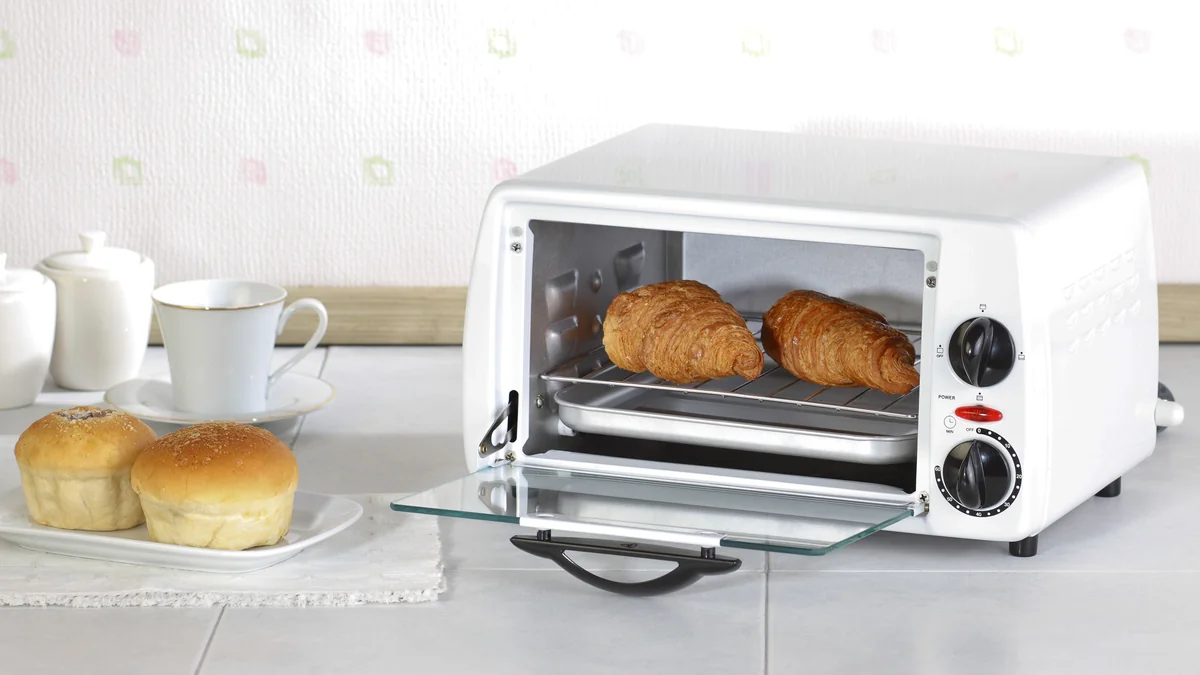 Tato mini trouba je ideální pro malé byty a studia! Několik programů vaření.