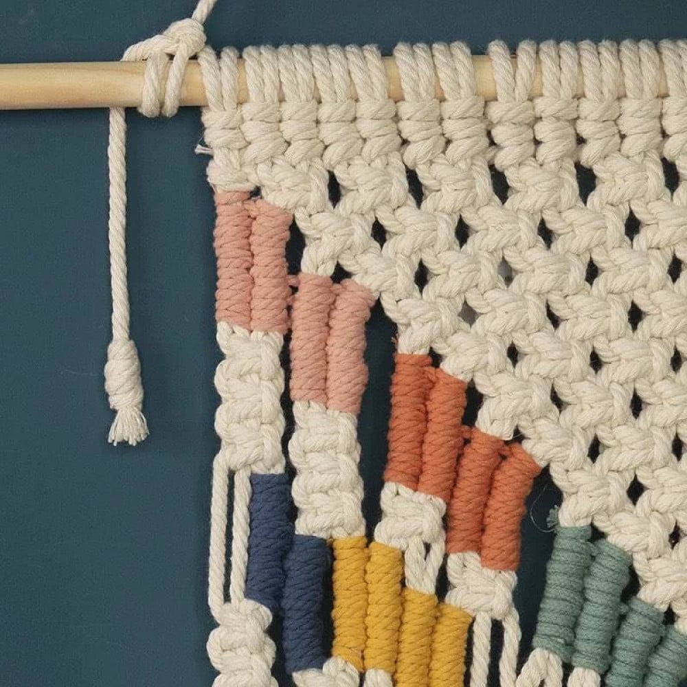 Kdysi symbol kýče v domech „nových zbohatlíků“, dnes je to žádaný doplněk elegantních a moderních interiérů.