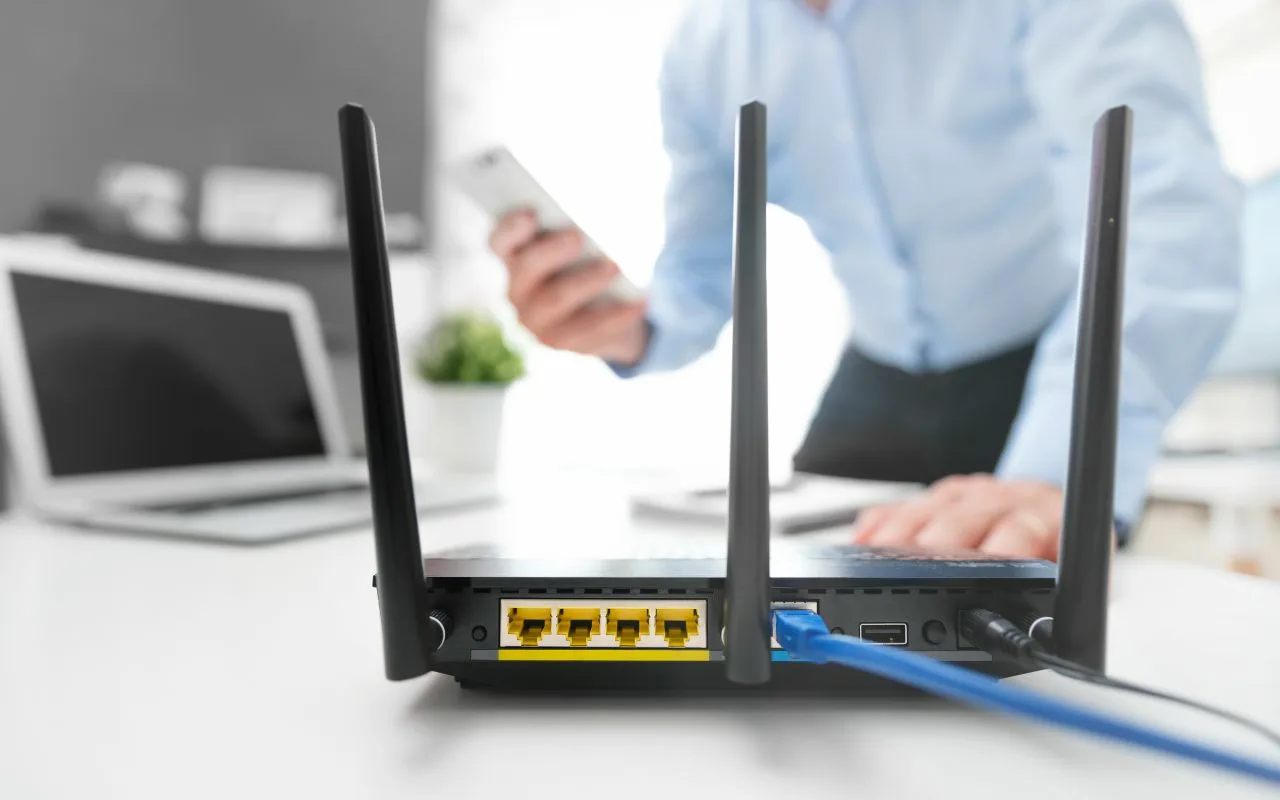 Okamžitě zrychlete své Wi-Fi připojení tím, že tento předmět přemístíte dále od routeru.