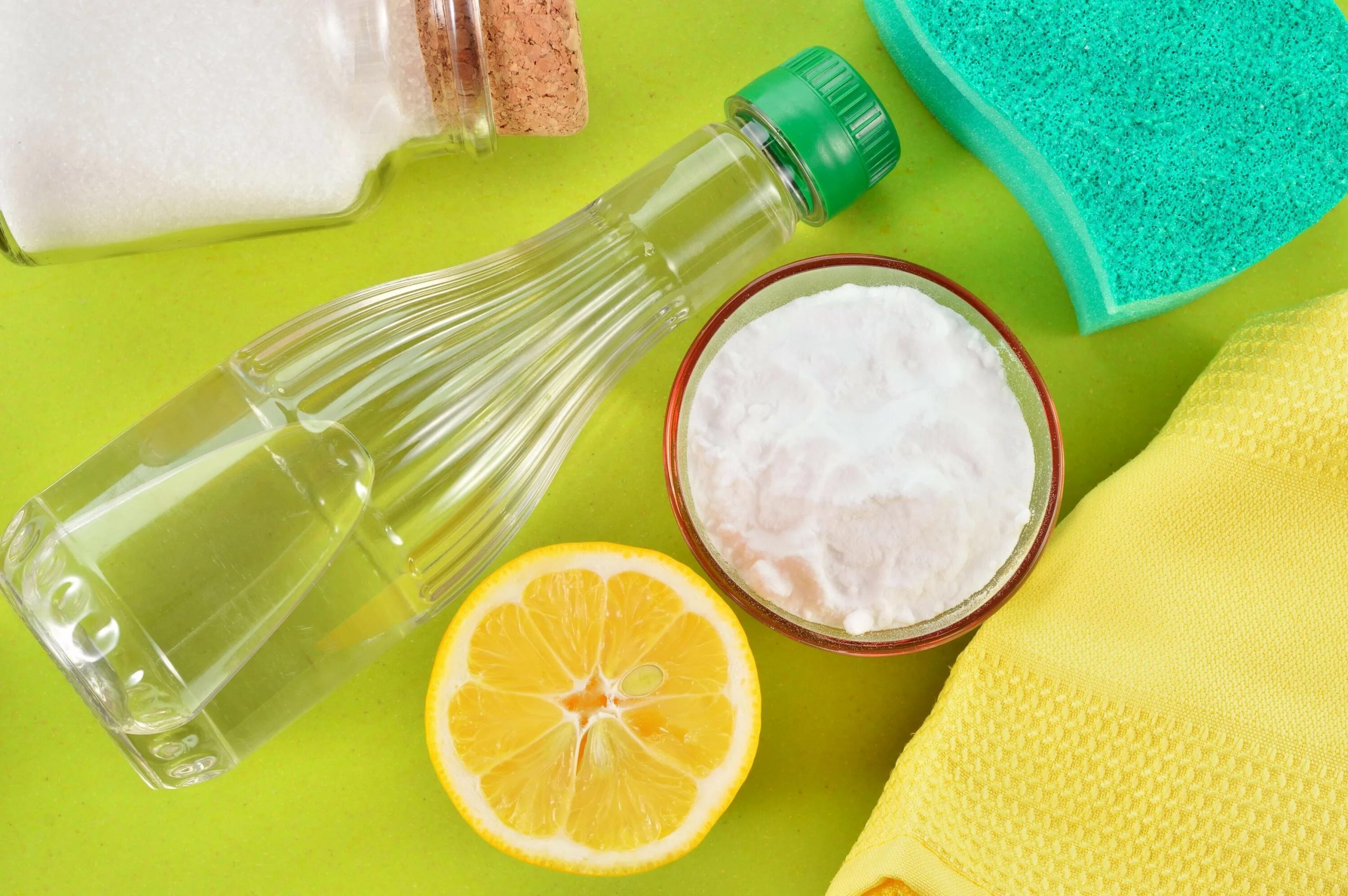 Smíchání bikarbonátu, octa a citronu: proč se to doporučuje a k čemu to slouží