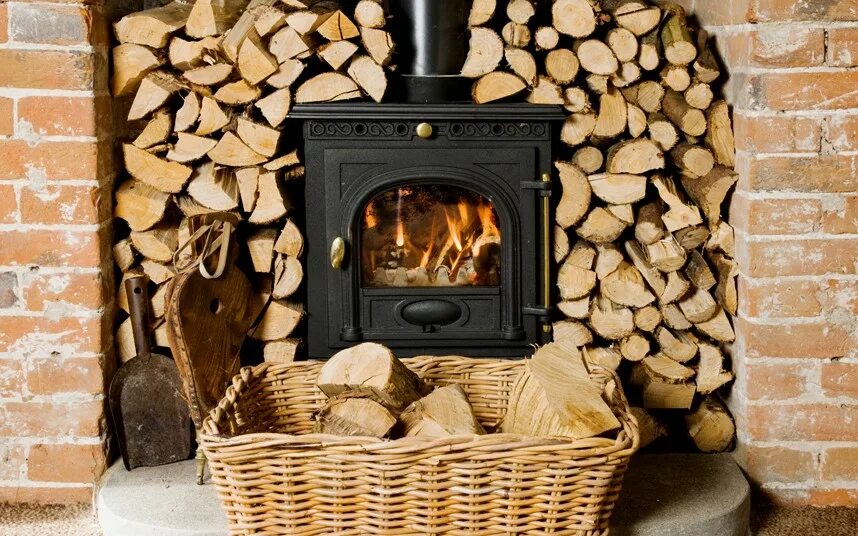 Toto málo známé dřevo hoří lépe než dub a je levnější.