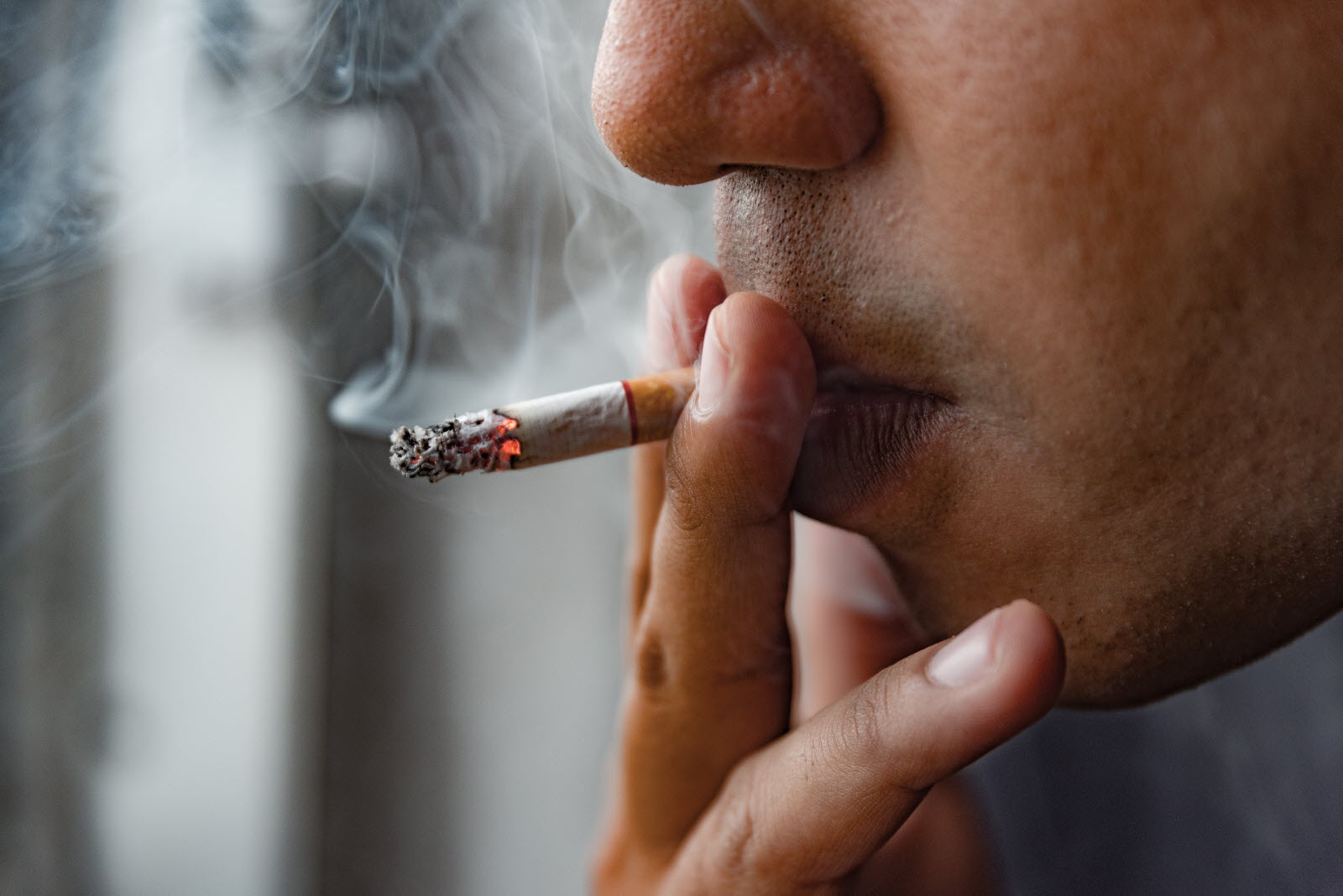 Kouření: podle vědecké studie zvyšují cigaretové filtry zdravotní rizika pro kuřáky.