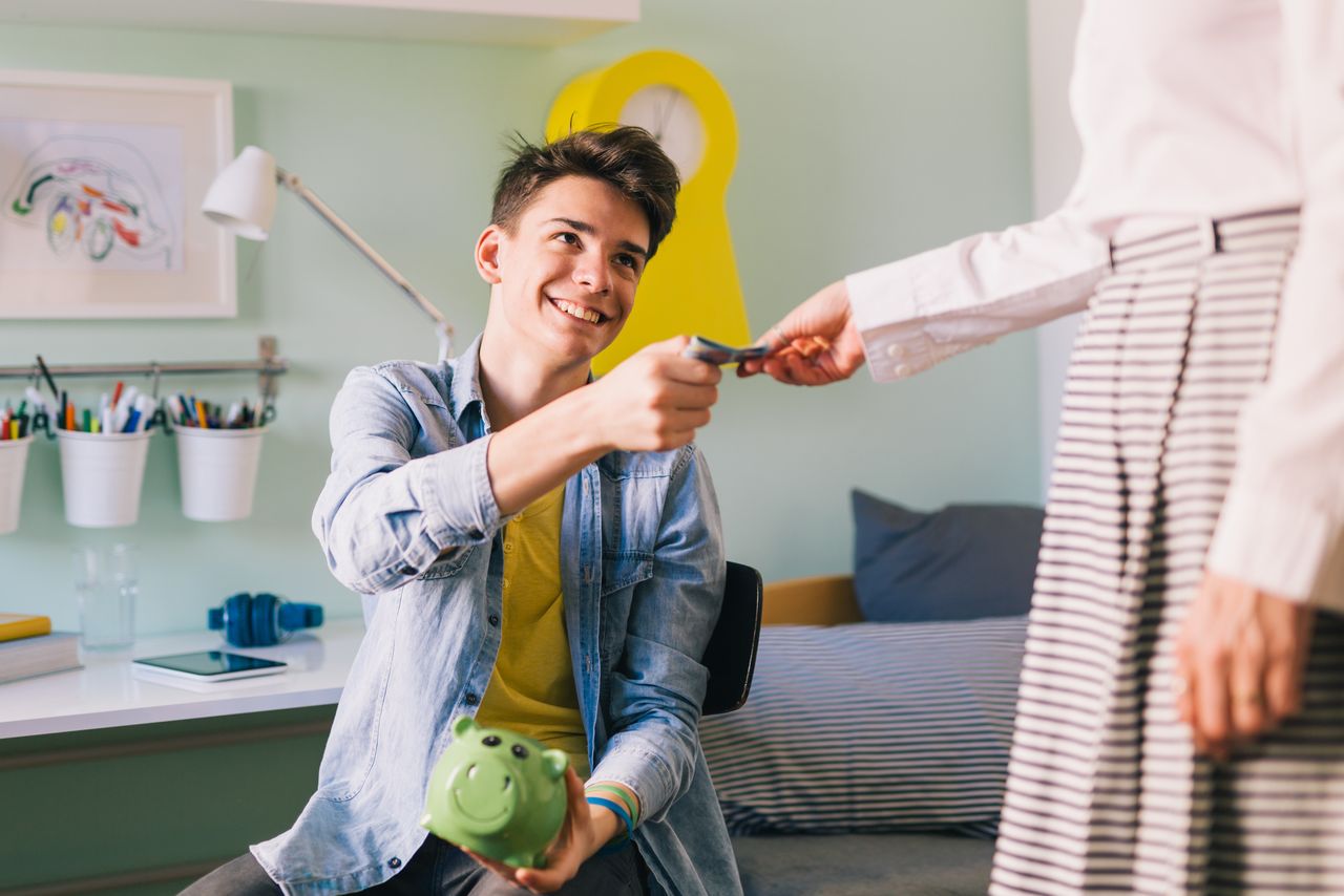 50 % teenagerů využívá tento způsob výdělku kapesného. Je to tak samozřejmé, že mnozí o tom ani nepřemýšlejí.