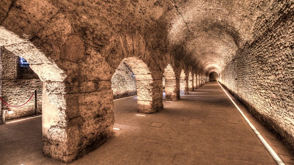 Odhalení tajemného tunelu císařů: Koloseum otevírá veřejnosti legendární průchod Římské říše, připisovaný Commodovi.