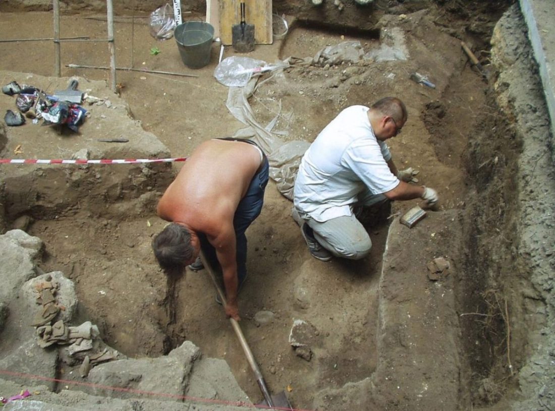 Pod bývalou skládkou v tureckém městě Kayseri byl objeven římský hipodrom starý dva tisíce let.