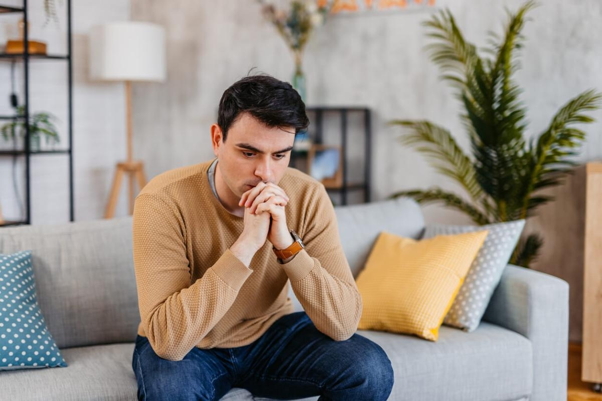 Expert na osobní růst: „Proč jsme v pátek obvykle šťastnější než v neděli? Protože naše mysl neustále předjímá budoucnost.“