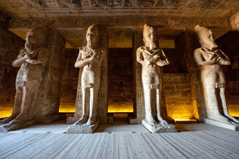 „Napoleon Egypta“: vědci objevili hrobku faraóna, který byl mocnější než Ramses II.