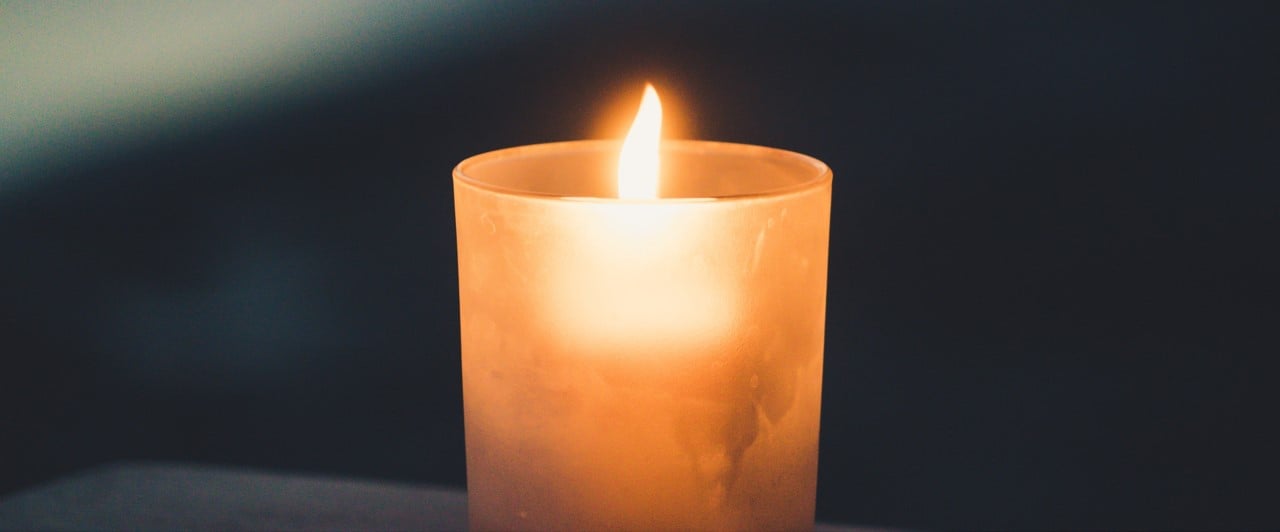 V této zemi se domácnostem důrazně doporučuje: „nepoužívat tyto svíčky“