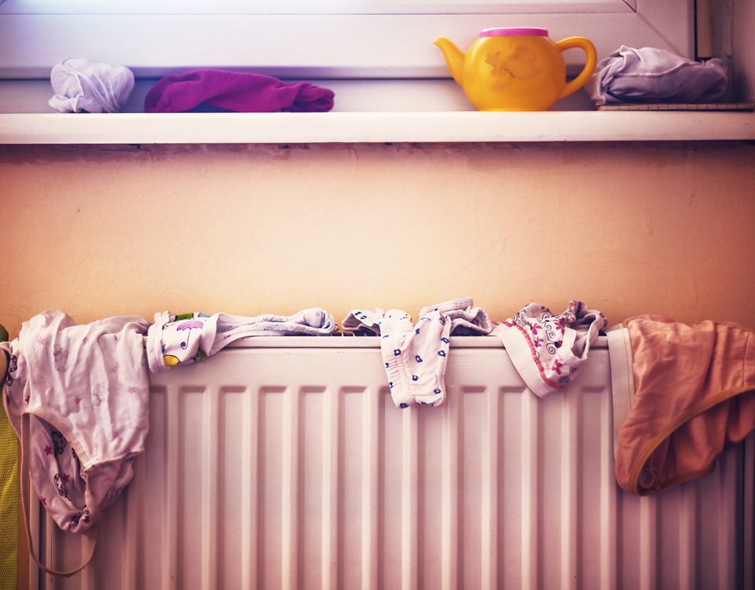 Proč instalatér říká, že nikdy nemáte pokládat mokré prádlo na radiátor
