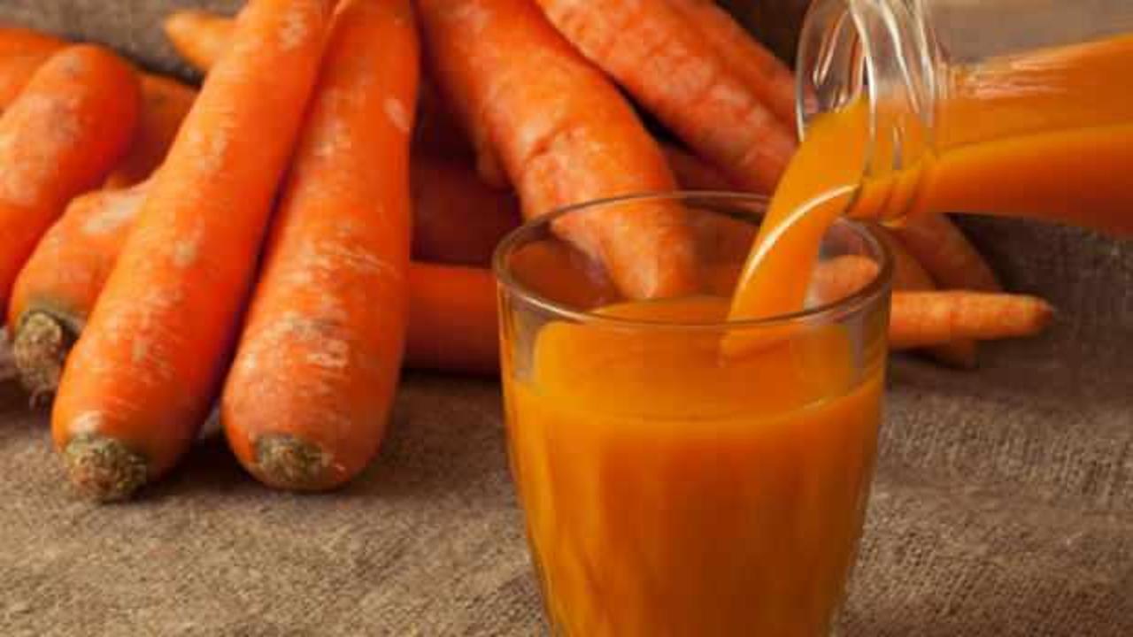 Domácí mrkvový džus: zdravý, snadný na přípravu a bohatý na vitamíny