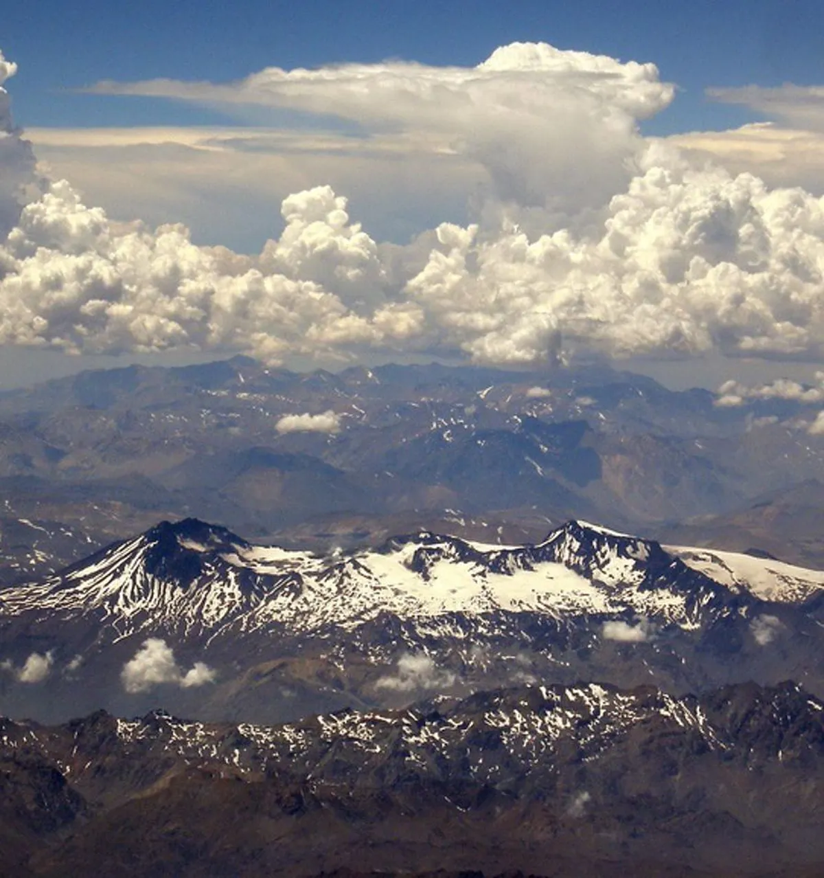 Vulkanická pohotovost: dva argentinské sopky jsou ve stavu nouze