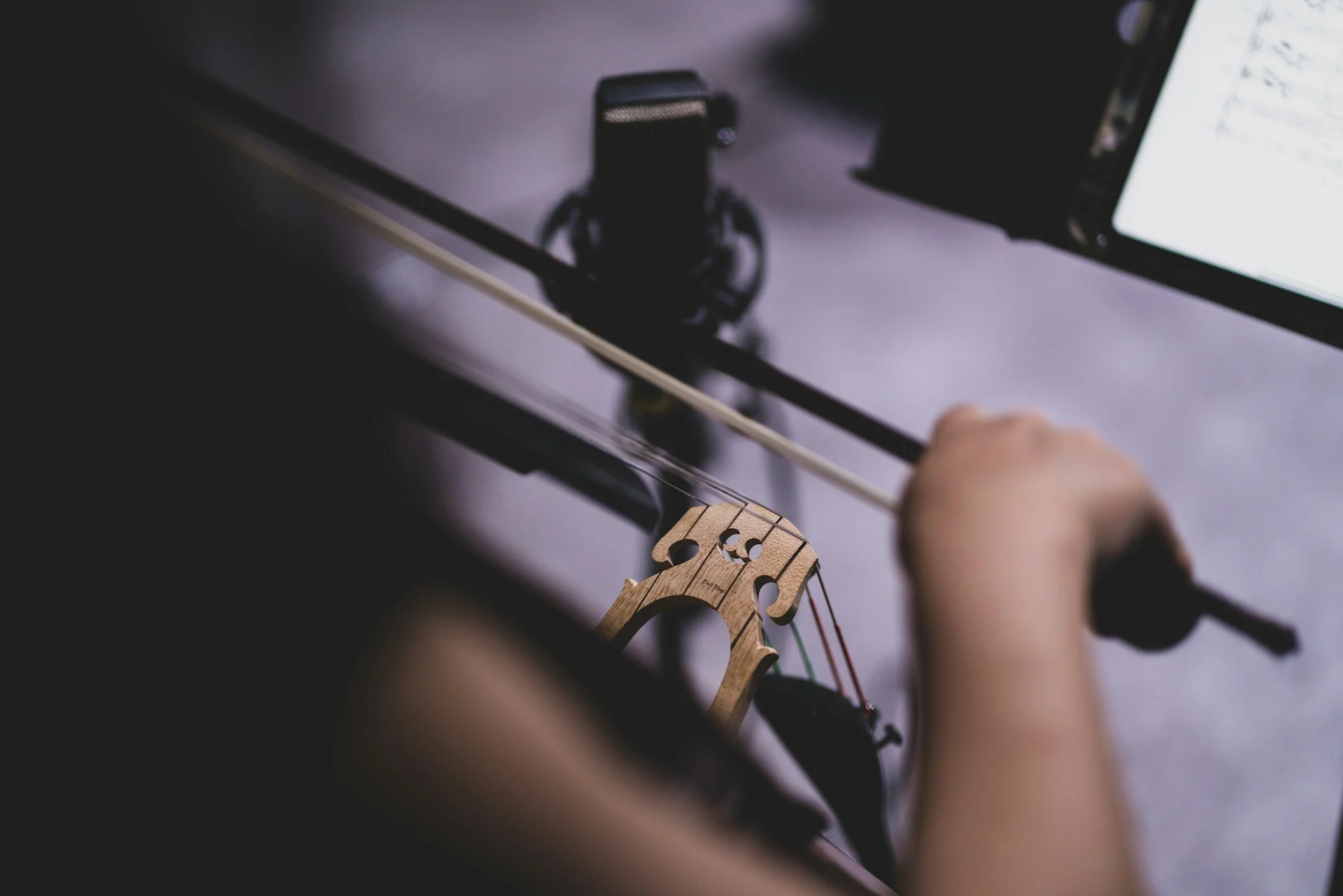 Toto je hudba, kterou byste měli poslouchat, pokud máte problémy se spánkem: tvrdí to odborníci