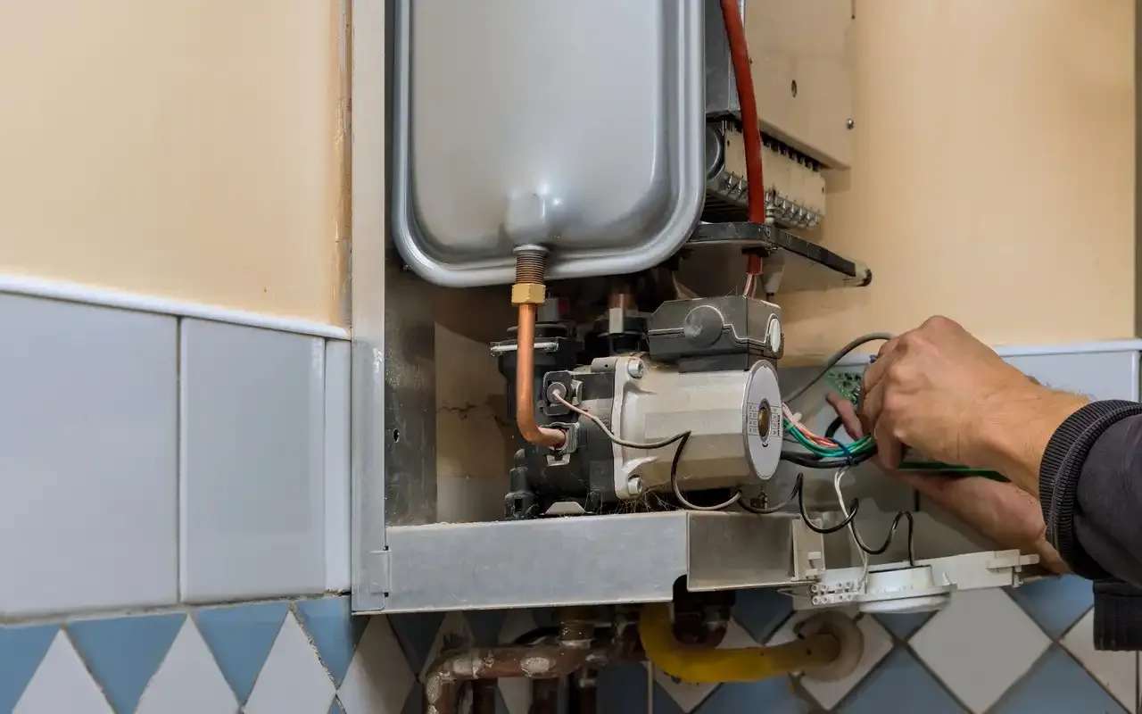 Jednoduché nastavení ohřívače vody – a vaše účty za elektřinu už nebudou v zimě prudce stoupat.