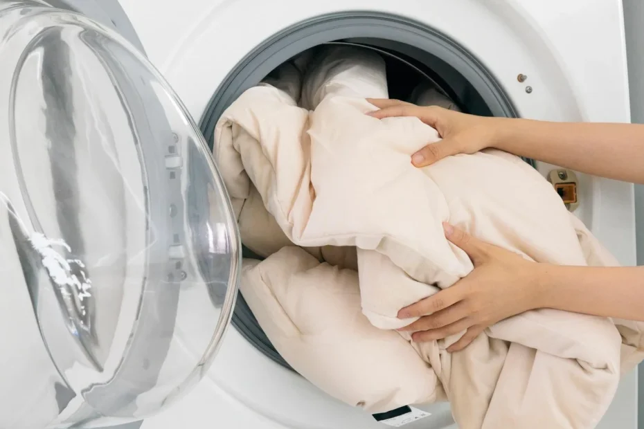 Pokud tak učiníte, budete moci velkou deku vyprat v pračce. Po vyprání bude nadýchaná a bude příjemně vonět. Praní deky v pračce