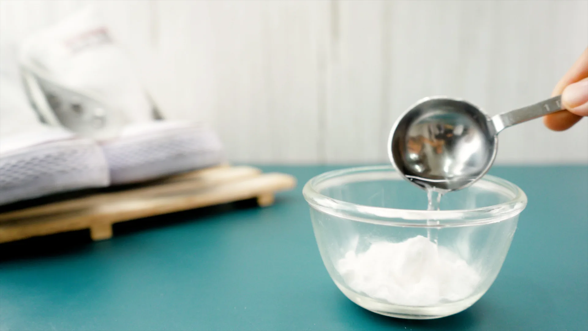 Míchání jedlé sody s peroxidem vodíku: k čemu to slouží a proč se to doporučuje