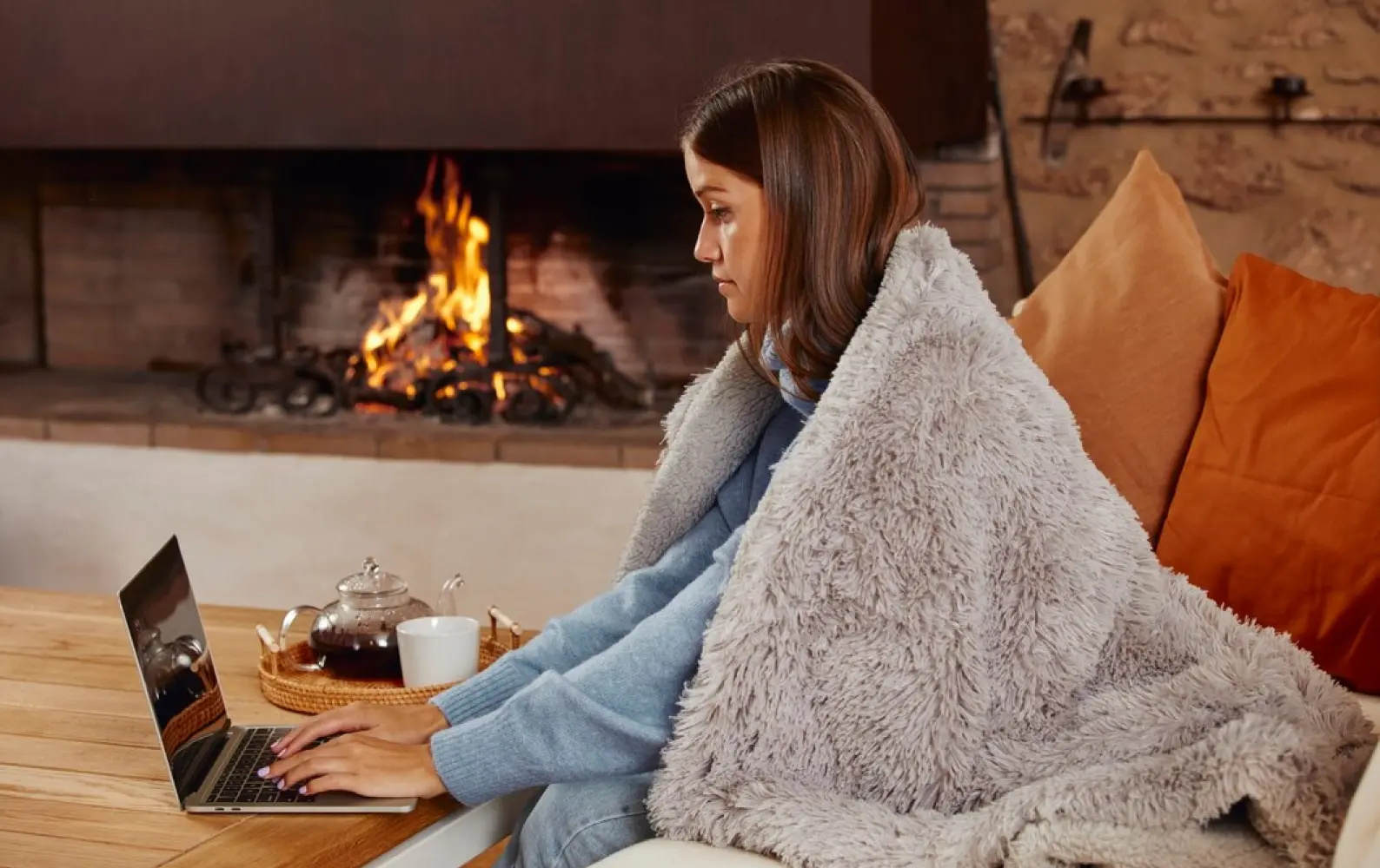 Máte doma 20 °C, ale stejně je vám zima? Chyba, kterou všichni děláme, když jde o topení.