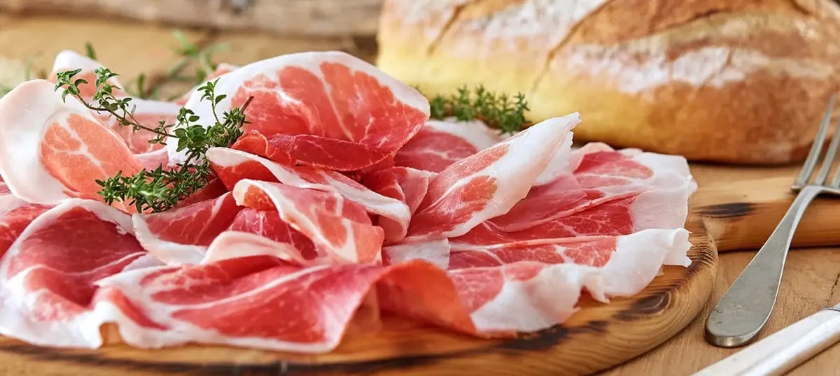 Sušená šunka a její vynikající vlastnosti pro mozkovou činnost