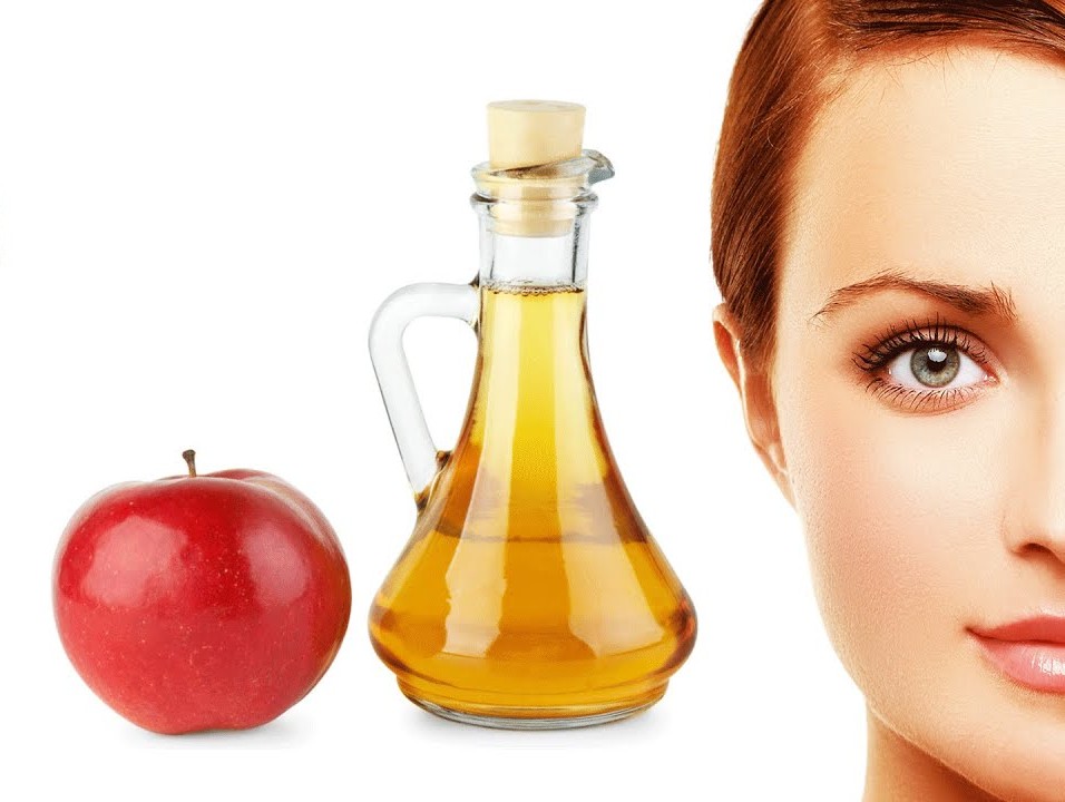 Jak používat jablečný ocet k odstranění vrásek a rychlému zmírnění mimických vrásek
