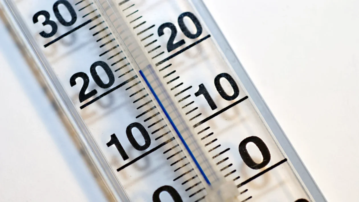 Máte doma 20 °C, ale stejně je vám zima? Chyba, kterou všichni děláme, když jde o topení.