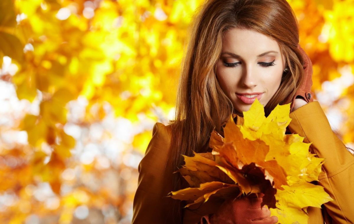 Dermatolog specializující se na léčbu vlasů: „Pokožka hlavy by měla být vždy dobře umytá, bez zbytků odumřelé nebo šupinaté kůže, podráždění a nečistot.“