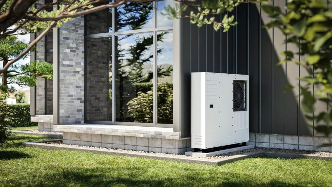 Aerotermické vytápění je vytápění budoucnosti, zatímco elektrické instalace uvízly v minulosti.