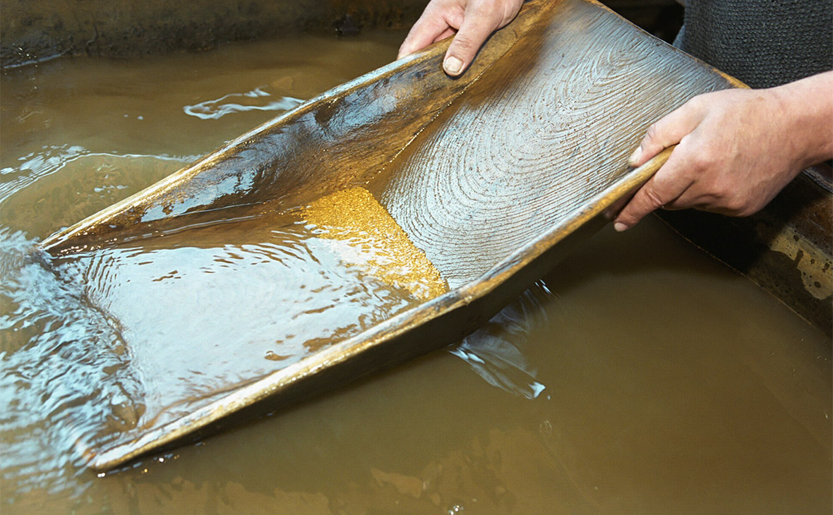 Byla objevena řeka plná zlata, obsahující stovky zlatých zrn v hodnotě milionů dolarů.