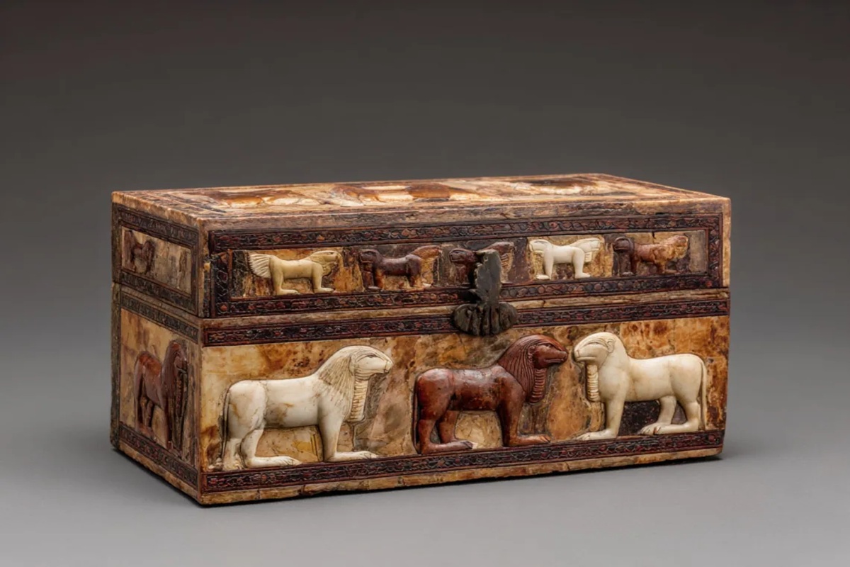 Poprvé byla veřejnosti představena skříňka z jantaru a slonoviny Belmonte Piceno – jedinečné umělecké dílo z 6. století př. n. l.