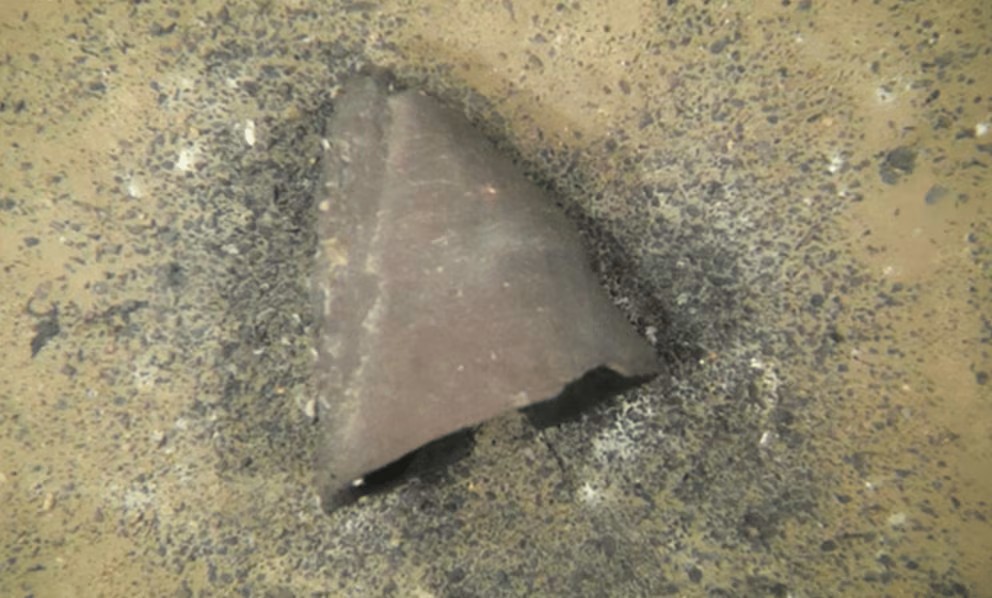 Podvodní archeologie v Japonsku: tisíciletý artefakt mění historii hrnčířství v regionu a odhaluje tajemství předků