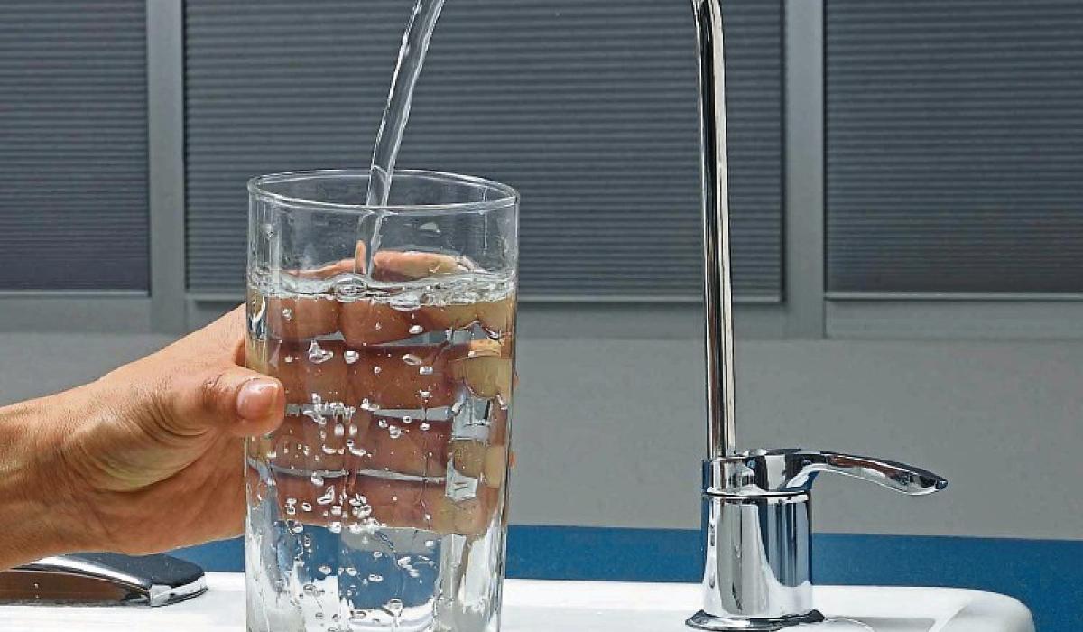 Arsen ve vodě: jaké filtry umožňují bezpečné pití vody doma