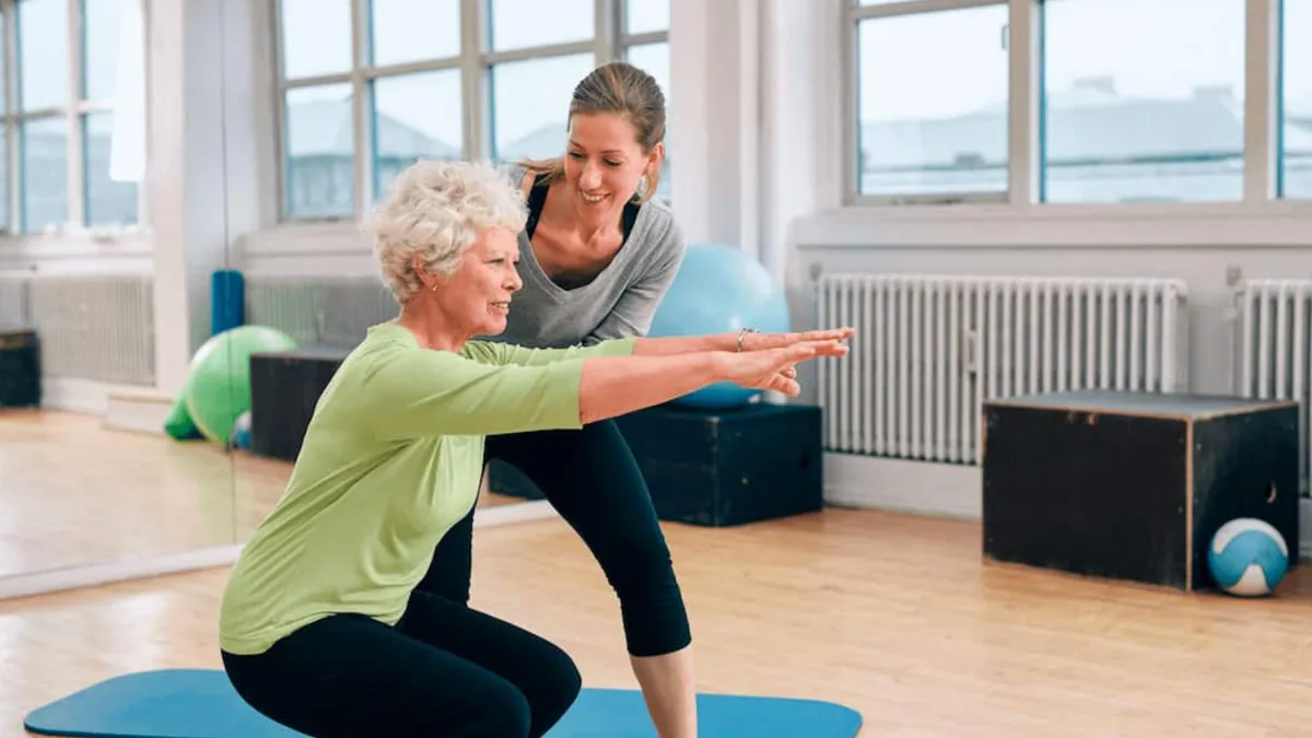 Ani chůze, ani jízda na kole: jednoduché cvičení, které chrání kolena starších lidí
