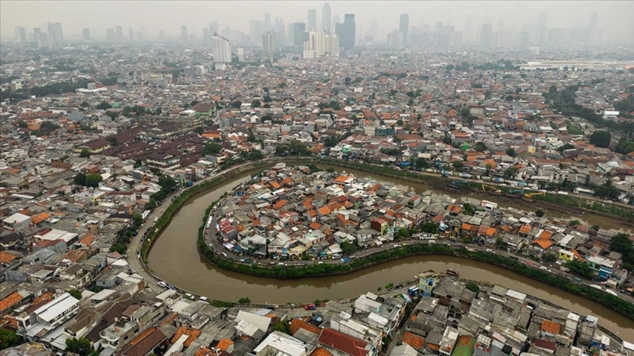 Největší město světa se potápí