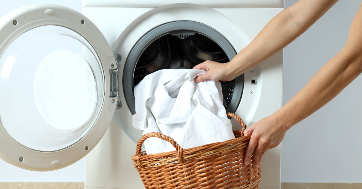 Přidejte jej do bubnu místo octa: plíseň a skvrny zmizí a vaše pračka bude čistší.