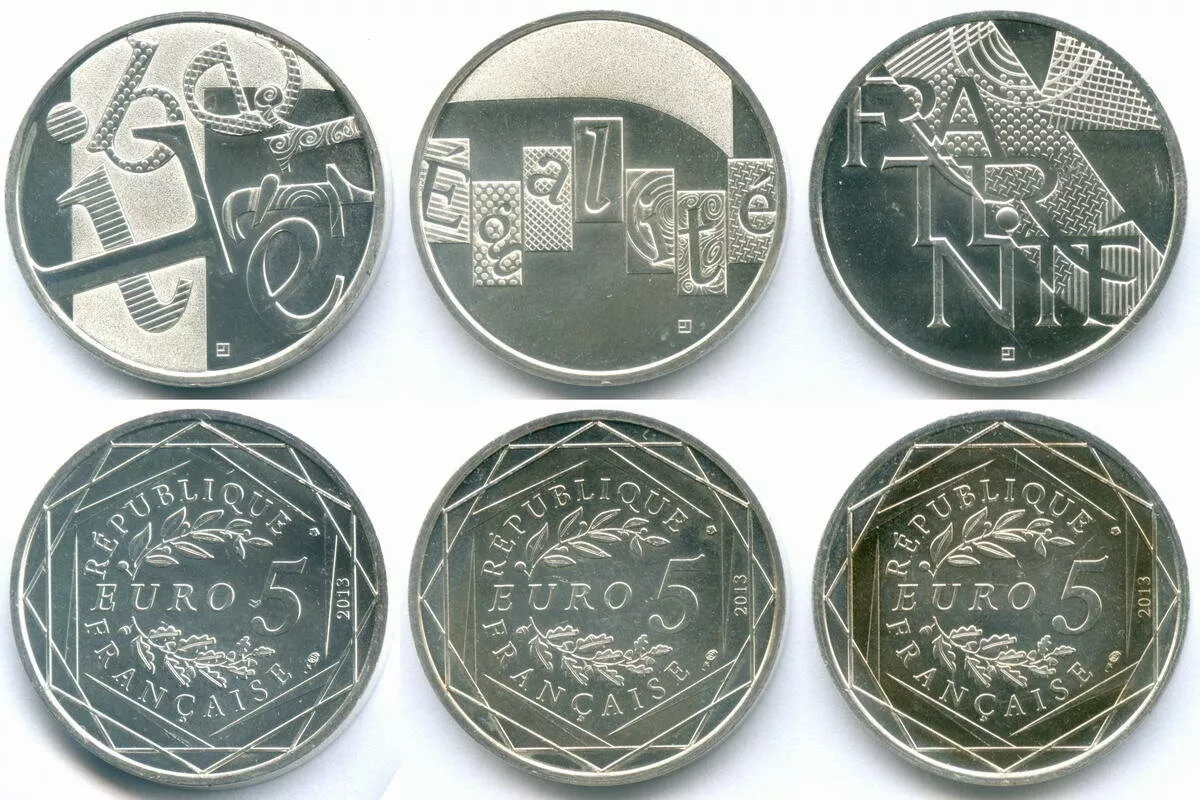 Může mi prodejce odmítnout přijmout sběratelské mince v hodnotě 5 nebo 10 eur?