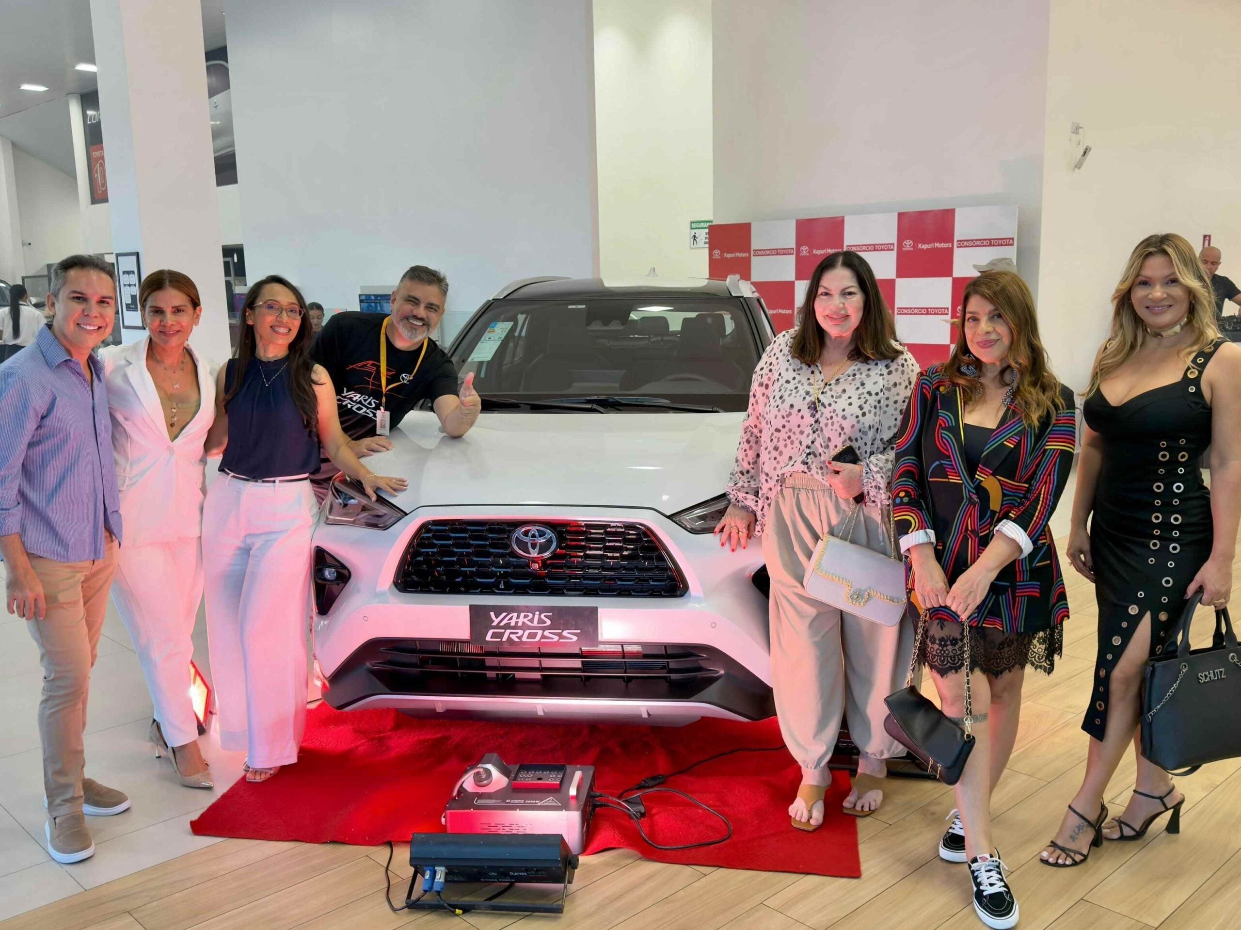 Automobilový start, vůně a nezapomenutelné dovolené! Podívejte se na vše ve sloupci Jackie