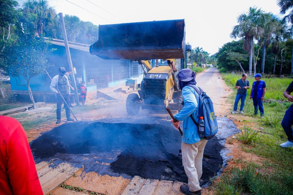 Prefeitura intensifica operação tapa-buracos e outras frentes de serviços em Cruzeiro do Sul