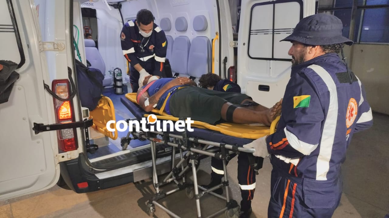 O trabalhador Yarzon Silva Cavalcante, de 31 anos, foi atropelado na noite deste sábado (21) ao tentar atravessar a Rodovia AC-40