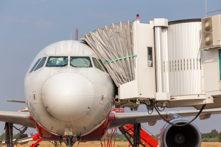 Cestujete s touto leteckou společností z Portugalska? Pro tento typ zavazadel vstoupil v platnost nový poplatek a jeho hodnota se zvyšuje na 140 R$