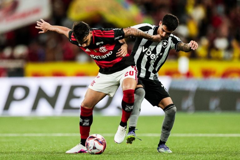 Início do Brasileirão já aponta favoritos e deixa clubes com sinal de alerta ligado