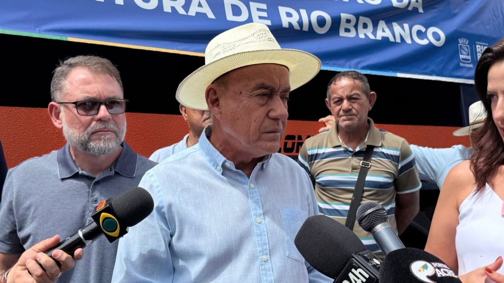 Bocalom falou sobre a situação envolvendo os auditores fiscais do município