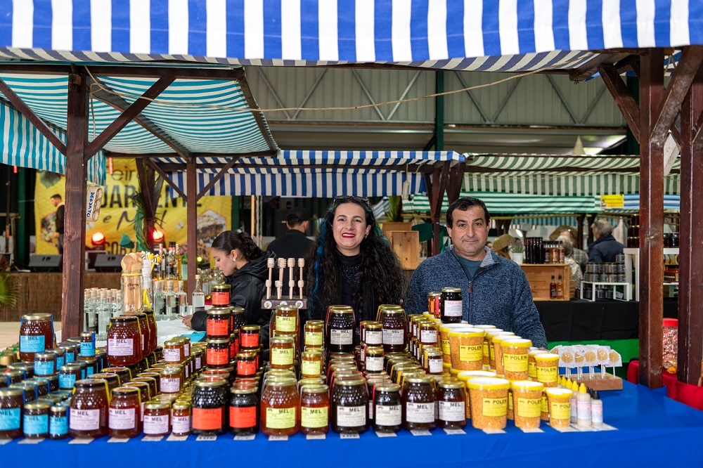 Cortelha hostí Aguardente and Honey Fair ve vnitrozemí obce Loulé