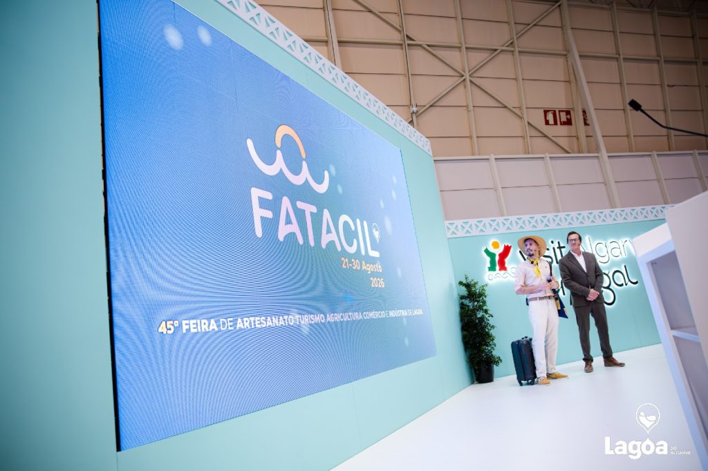 Lagoa odhaluje plakát FATACIL na BTL